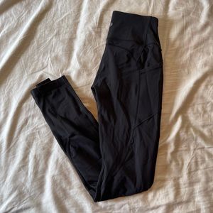 Lululemon size 6 28” legging
